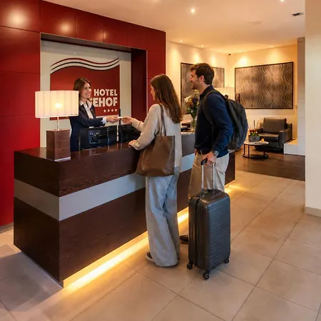 Hotel Dormio Der Seehof 4*